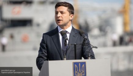 Зеленский предложил люстрировать Порошенко и еще ряд лиц