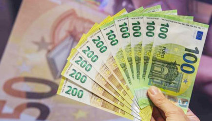 Россияне стали чаще подделывать евро