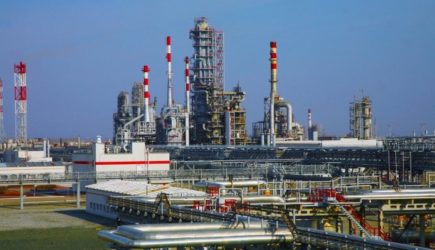 Утрата транзита вынуждает Украину придумывать байки про нефть Urals и моторное топливо РФ