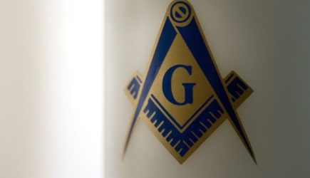 «Жить страшно»: Гаспарян нашёл «Тайное мировое правительство масонов» в Москве — фото