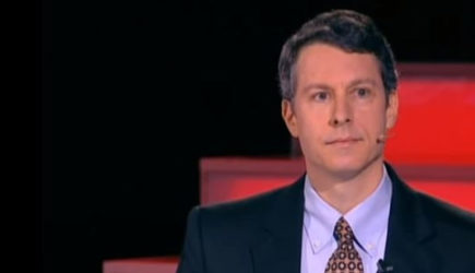 Майкл Бом попытался &laquo;оправдать&raquo; американские базы в Японии