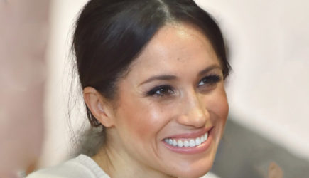 Британцы осудили Меган Маркл за то, что она бросила сына