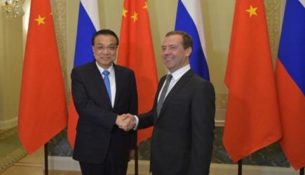 Китай хочет довести товарооборот с РФ до 200 миллиардов долларов