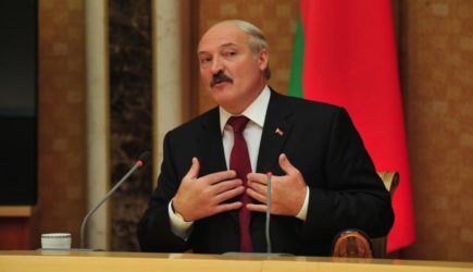 Лукашенко пригласил США в Донбасс