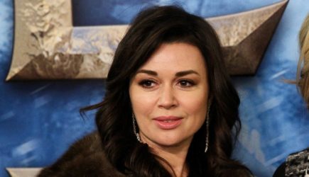 Стало известно о новом лечении Заворотнюк