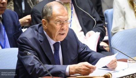 Захарова опубликовала шутливый пост о пресловутой «изоляции России»