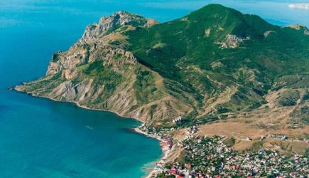 Семь за сутки: в Крыму прогремели взрывы
