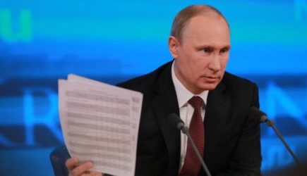 Решение принято: Путин уволил Богомолова