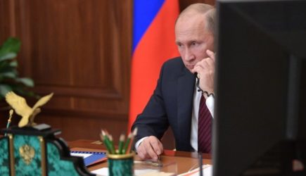 Путин и Макрон обсудили встречу «нормандской четверки» и ситуацию в Сирии