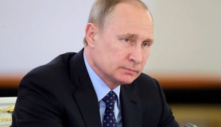 «Скоро могут грохнуться»: Путин предупредил США