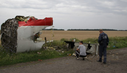 Всех прокуроров из Украины по делу MH17 отстранили от работы