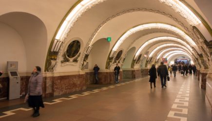 В Петербурге закрыли станцию метро «Площадь Восстания»