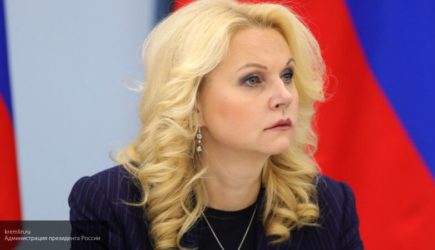 Нерабочую неделю необходимо продлить в РФ, заявили в правительстве