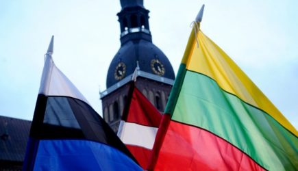 В Baltnews объяснили, почему русским в Прибалтике грозит большая опасность