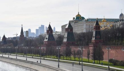 Спасибо коронавирусу: в Европе рассказали об отмене антироссийских санкций