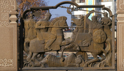 Дикие и агрессивные: Названы самые опасные для русских регионы Казахстана