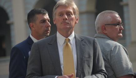 Кто заразил Пескова: В Кремлёвском пуле сделали прозрачный намёк, назвав имя