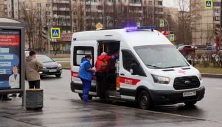 «За гранью здравого смысла»: С пенсионеров взяли 56 тысяч за скорую и 1 млн за госпитализацию