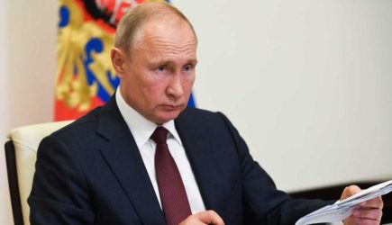 Путин разозлился на совещании с министрами