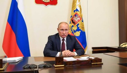 Подробности скандального судебного иска к Путину