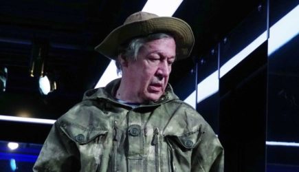 «Иуды!»: Шукшина плюнула в бессовестных родственников убитого Ефремовым водителя