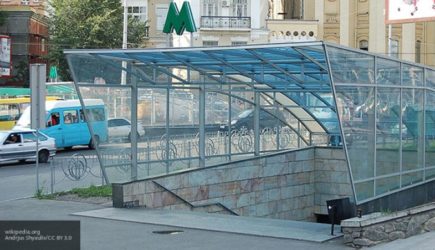 Взрыв прогремел возле станции метро «Минская» в Киеве