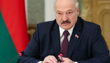 Лукашенко высказался об украинских корнях и разговоре с Шойгу