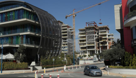 Любимый офшор россиян вышел из жилищного кризиса