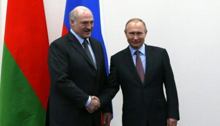 Планирует побег в Россию: Лукашенко смог договориться с Путиным