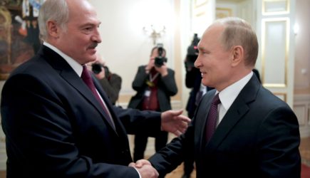 Путин снова поговорил с Лукашенко
