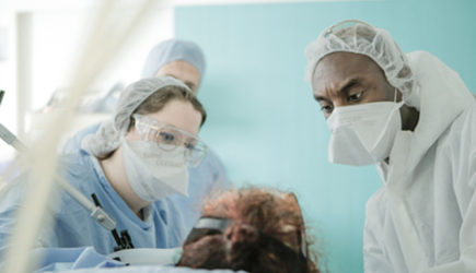 Как распознать COVID-19? Учёные назвали точную очередность симптомов