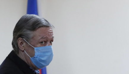 &laquo;Театрализованный вертеп&raquo;: о деле Михаила Ефремова