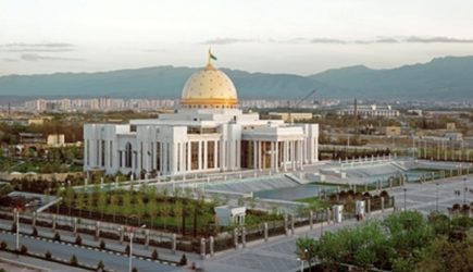 Новая атака на русский язык: После Украины и Казахстана взбунтовалась ещё одна республика