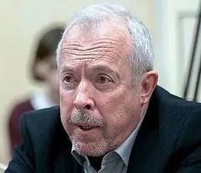 Андрей Макаревич рассказал, что&nbsp;нужно сделать с&nbsp;Мавзолеем