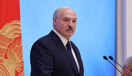 Лукашенко: Белоруссия закрывает границу с Украиной