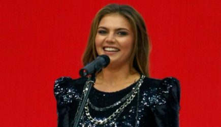 Отношения с женатым слухи о детях: почему Кабаева не появляется на публике