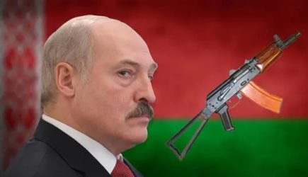 Политолог объяснил решение Лукашенко о стрельбе по протестующим