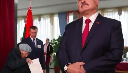 Политолог о перспективах Лукашенко: Либо реальные переговоры, либо угроза гражданской войны