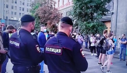 «Забить русского мужика до реанимации»: волгоградскую трагедию и роль Арсена оценил военкор Стешин