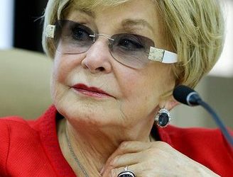 &laquo;Одной ногой в могиле&raquo;: Вовк жестко раскритиковала Шукшину