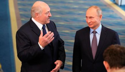 Россия назвала Лукашенко сроки ухода &ndash; советник Тихановской