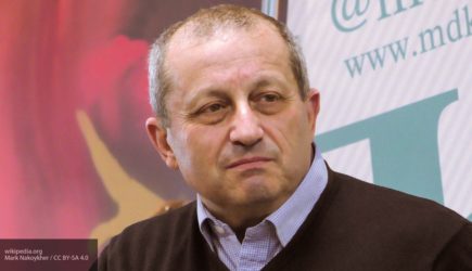 Эксперт Кедми призвал расстрелять тех, кто пустит НАТО к побережью Каспия