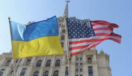 США удовлетворены: Украину сравнили с калекой