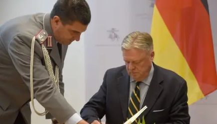 Москва подловила Берлин на провокации