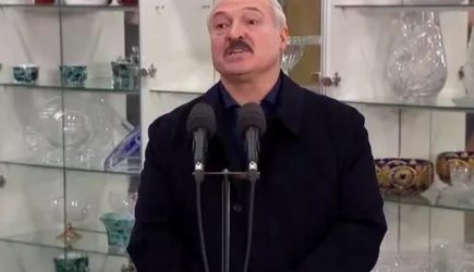 Дипломат охарактеризовал Лукашенко: Человек с комплексом председателя колхоза