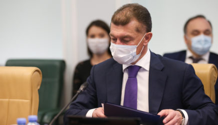 У одного опыт, у второго — проекты цифровизации, у третьего — знание тонкостей: Кто сменит Топилина?