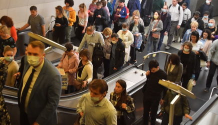 В Москве объяснили грядущую слежку за пассажирами метро: «Нужно для оперативного реагирования»