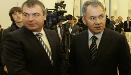 Шойгу отменил приказ Сердюкова о рассекречивании военных документов
