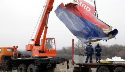 Какова роль США в крушении MH17: генерал сделал заявление