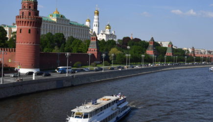 Кремль прокомментировал задержание обратившихся к Путину россиян